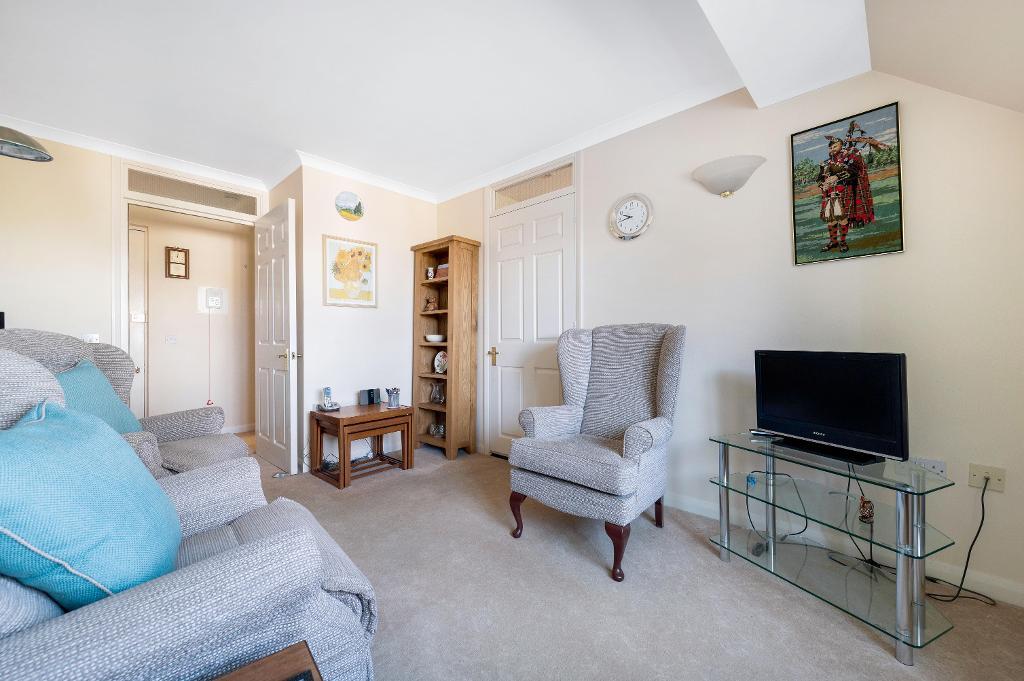 1 Bedroom Retirement Apartment For Sale in Sevenoaks Road, Orpington