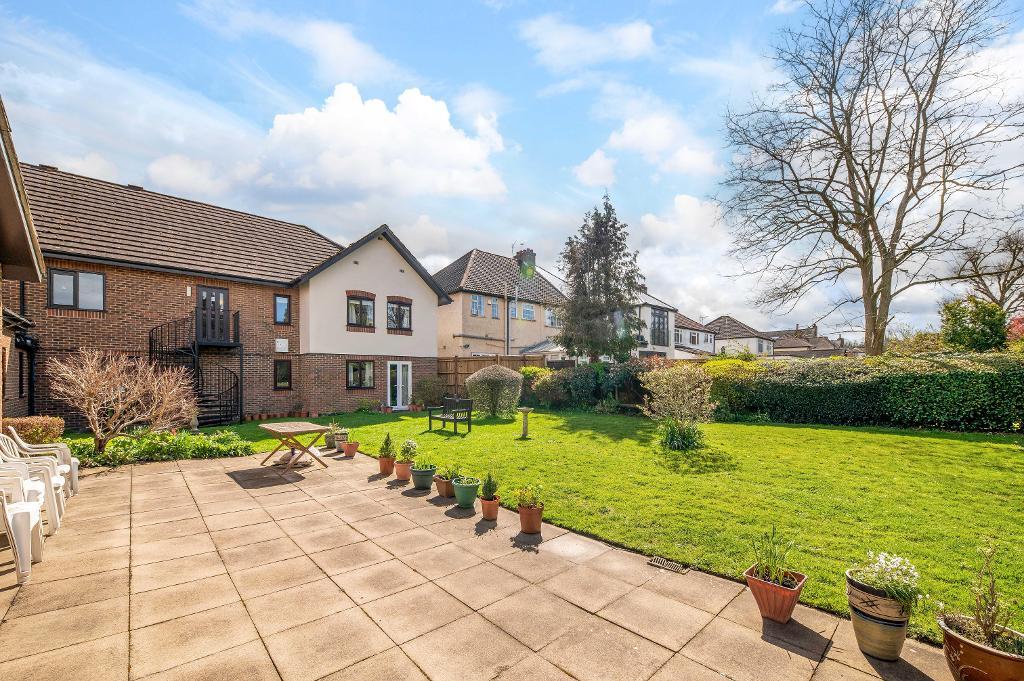 1 Bedroom Retirement Apartment For Sale in Sevenoaks Road, Orpington