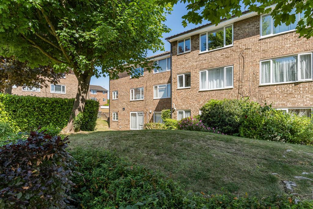Coleridge Way, Orpington, Kent, BR6 0UQ
